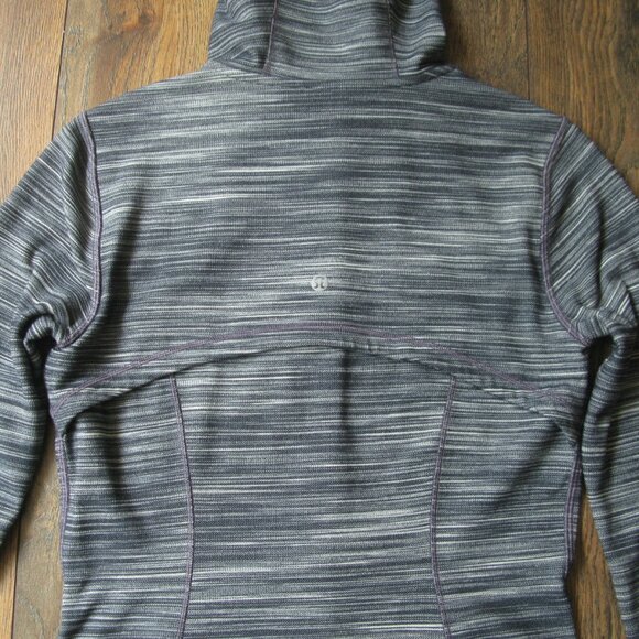Lululemon Hooded Define Jacket Nulu size 8 *EUC - Picture 12 of 16